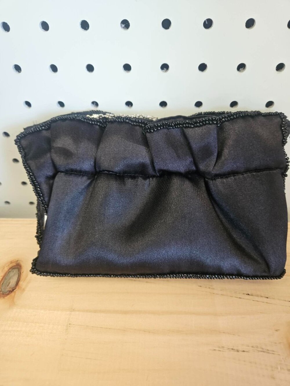 Vintage Bijoux Terner Beaded Flower Satin Clutch Handbag - Picture 4 of 5